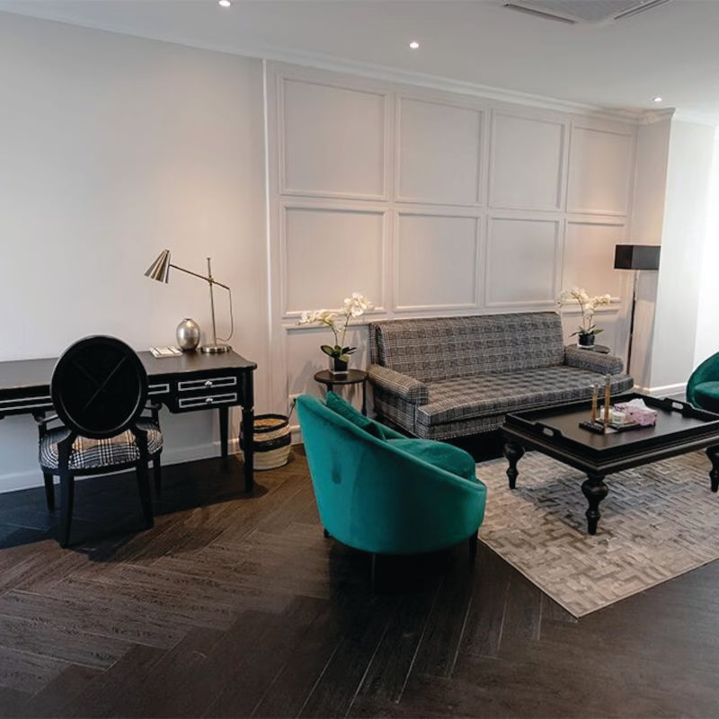 Luxury Town-House incl free car service with chauffeur