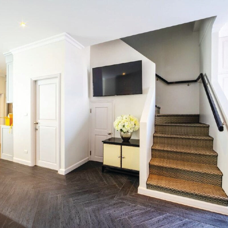 Luxury Town-House incl free car service with chauffeur