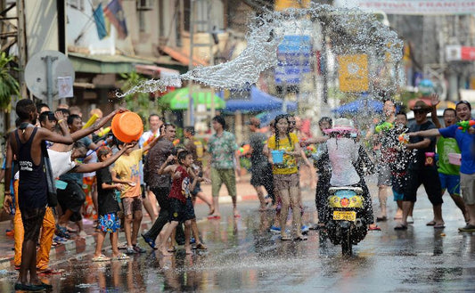 Lao Water Festival: A Soaking Good Time